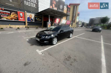 Ліфтбек Skoda Octavia 2018 в 