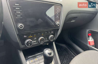 Ліфтбек Skoda Octavia 2018 в 