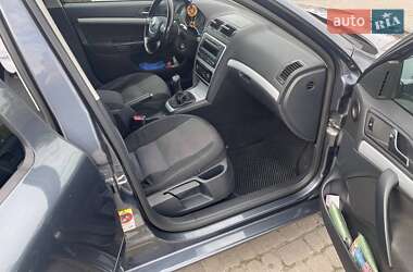 Универсал Skoda Octavia 2011 в 