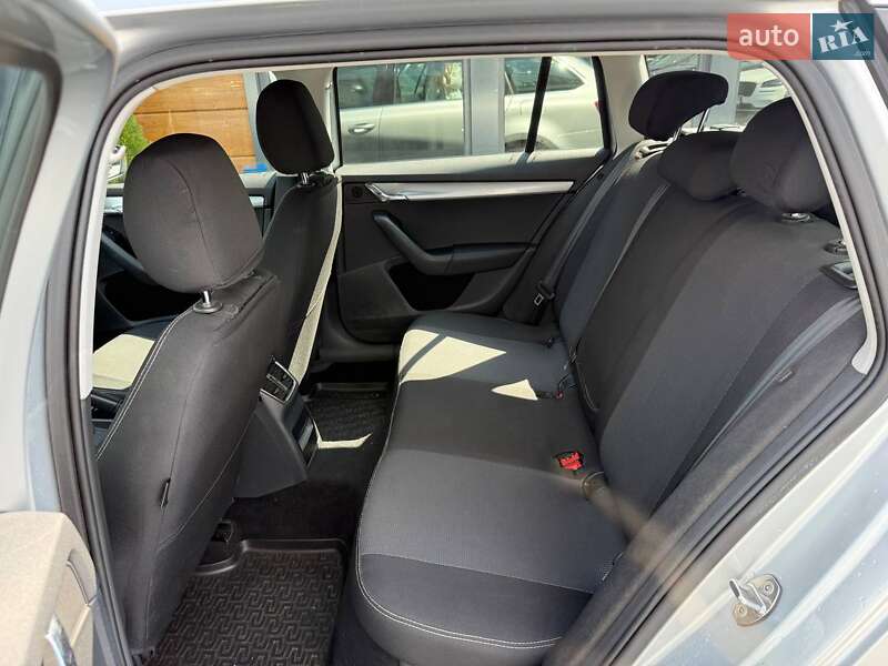 Універсал Skoda Octavia 2015 в Рівному