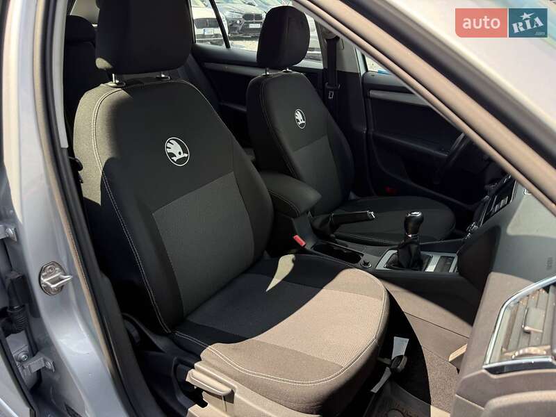 Універсал Skoda Octavia 2015 в Рівному