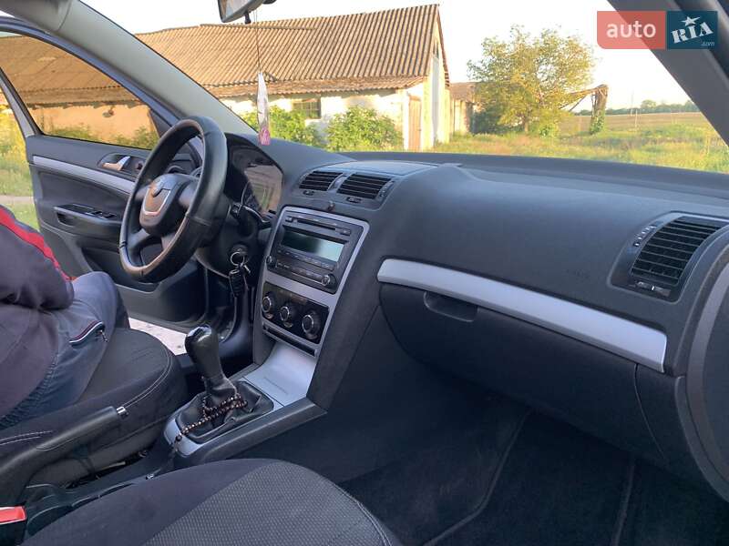 Ліфтбек Skoda Octavia 2009 в Подільську