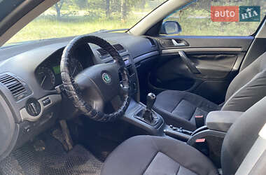 Лифтбек Skoda Octavia 2005 в 