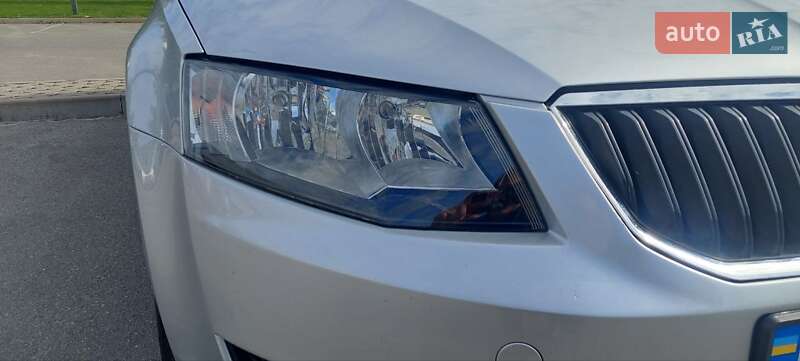 Лифтбек Skoda Octavia 2016 в Киеве