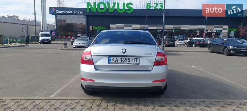 Лифтбек Skoda Octavia 2016 в Киеве