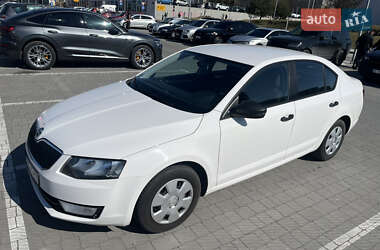 Лифтбек Skoda Octavia 2016 в Львове