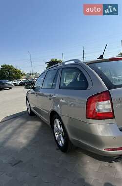 Універсал Skoda Octavia 2011 в 