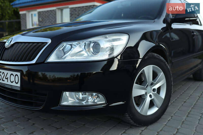 Универсал Skoda Octavia 2012 в Чемеровцах