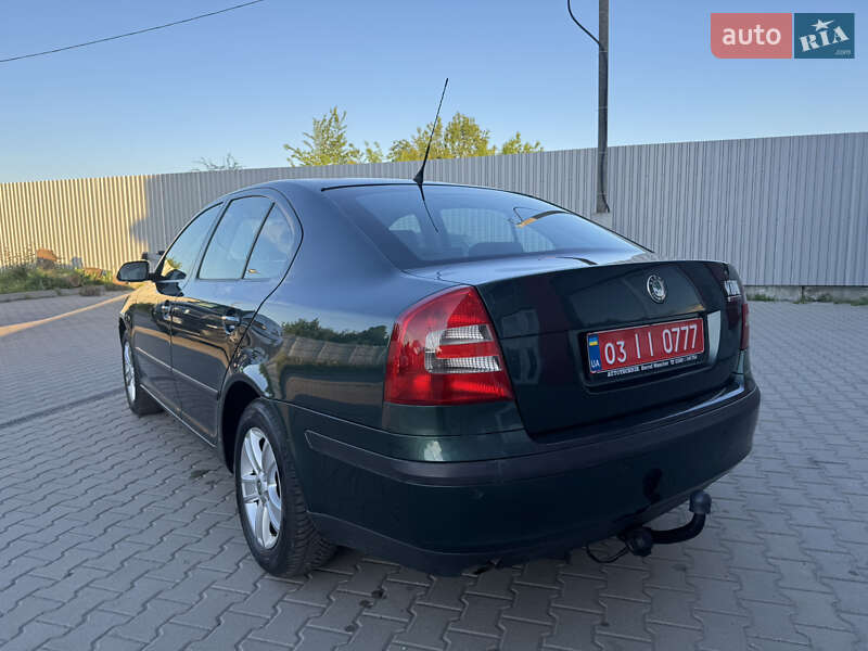 Ліфтбек Skoda Octavia 2006 в Лубнах