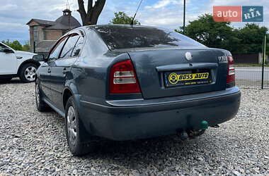 Лифтбек Skoda Octavia 2004 в 