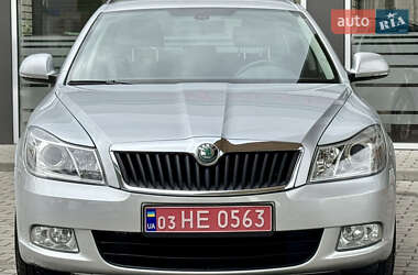 Універсал Skoda Octavia 2011 в 