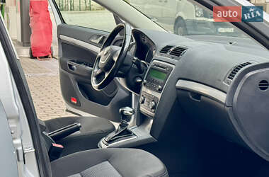 Універсал Skoda Octavia 2011 в 