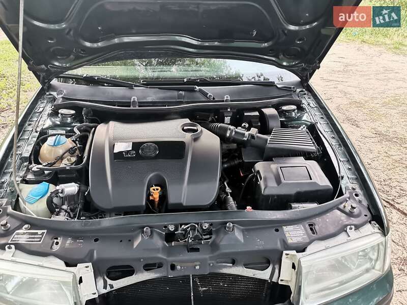 Лифтбек Skoda Octavia 2008 в Сумах