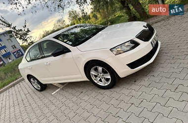 Лифтбек Skoda Octavia 2016 в 