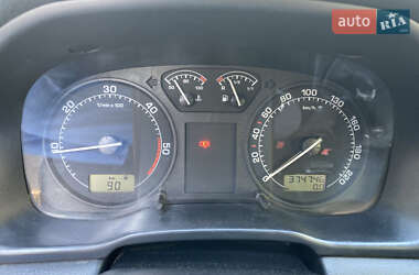 Универсал Skoda Octavia 2002 в 