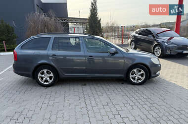 Универсал Skoda Octavia 2010 в 