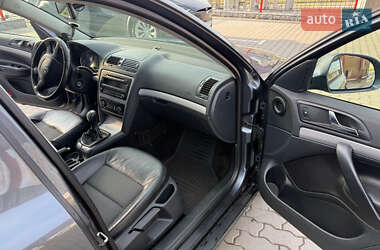 Универсал Skoda Octavia 2010 в 