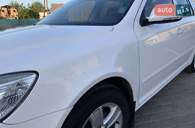Универсал Skoda Octavia 2012 в 