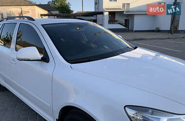Универсал Skoda Octavia 2012 в 