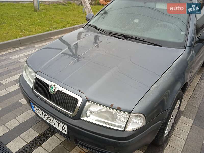 Лифтбек Skoda Octavia 2010 в 