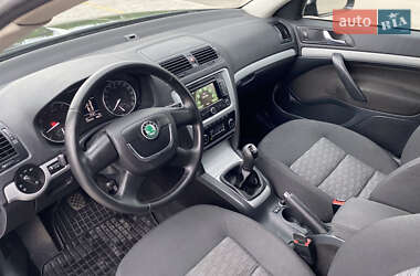 Універсал Skoda Octavia 2012 в 