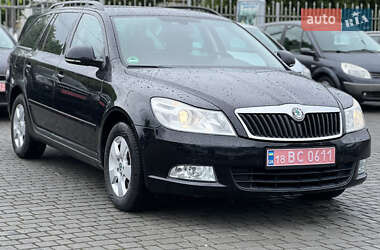Универсал Skoda Octavia 2010 в Староконстантинове