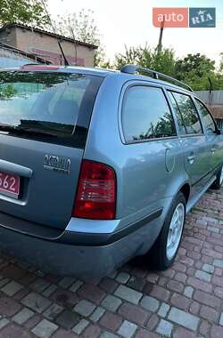 Универсал Skoda Octavia 2005 в 