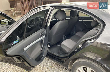Лифтбек Skoda Octavia 2010 в 