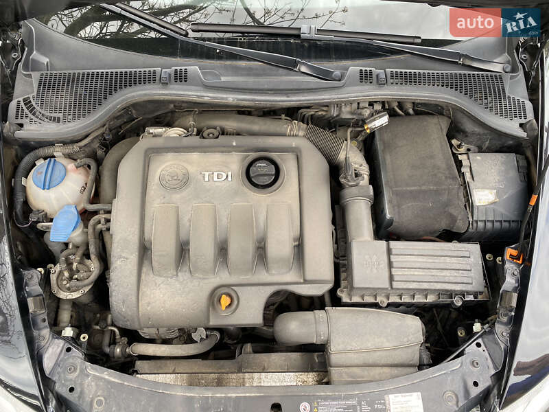 Лифтбек Skoda Octavia 2010 в Львове
