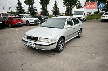 Лифтбек Skoda Octavia 1999 в 