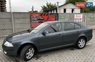 Ліфтбек Skoda Octavia 2008 в 