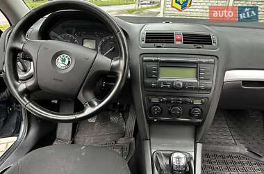 Ліфтбек Skoda Octavia 2008 в 