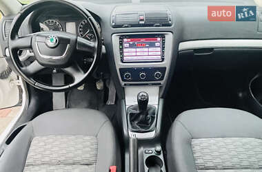 Универсал Skoda Octavia 2011 в 