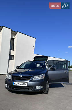 Універсал Skoda Octavia 2009 в Ужгороді