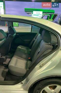 Лифтбек Skoda Octavia 2008 в 
