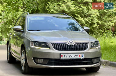 Универсал Skoda Octavia 2015 в 