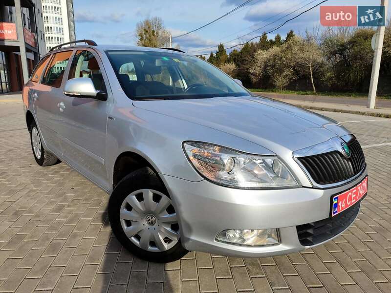 Універсал Skoda Octavia 2013 в 