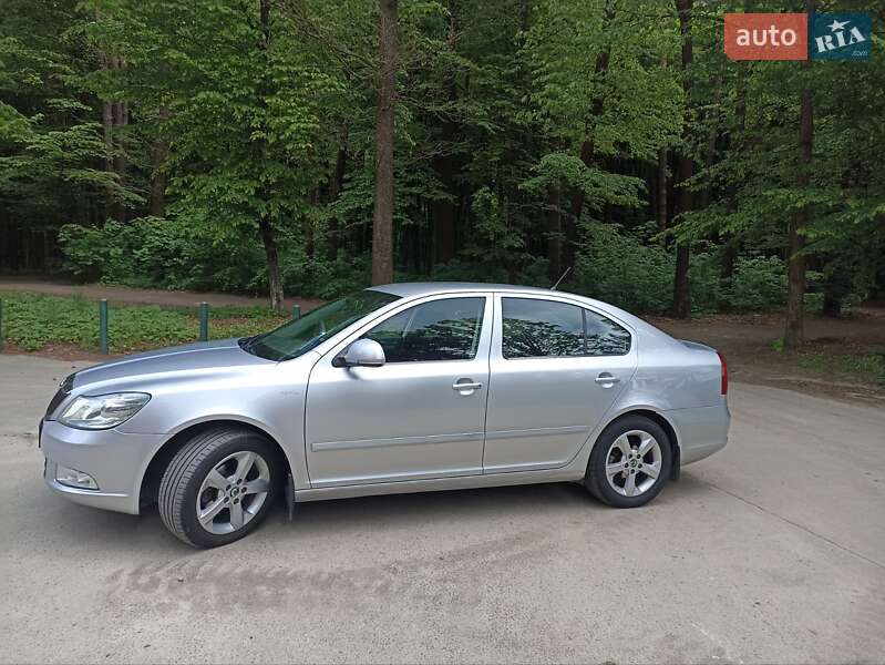Ліфтбек Skoda Octavia 2012 в Львові