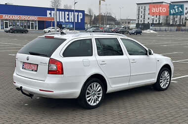 Універсал Skoda Octavia 2012 в 