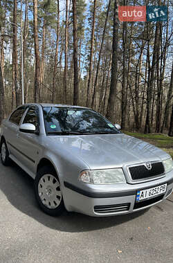 Ліфтбек Skoda Octavia 2010 в Києві