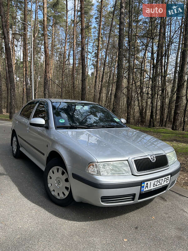 Ліфтбек Skoda Octavia 2010 в Києві