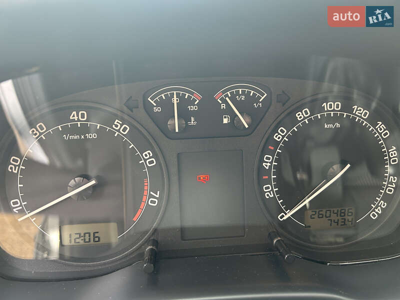 Ліфтбек Skoda Octavia 2010 в Києві