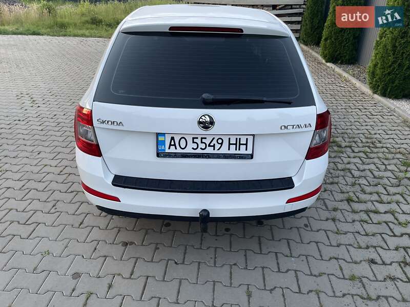 Универсал Skoda Octavia 2015 в Иршаве фото 11 Универсал Skoda Octavia 2015 в Иршаве