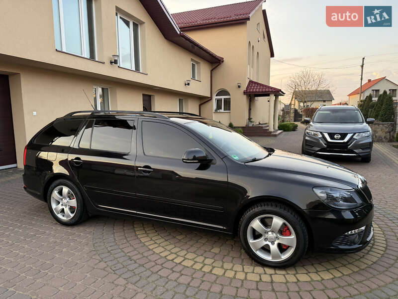 Універсал Skoda Octavia 2009 в Яворові