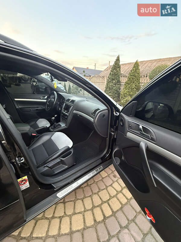 Універсал Skoda Octavia 2009 в Яворові