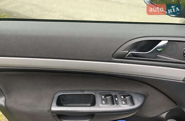 Универсал Skoda Octavia 2011 в 