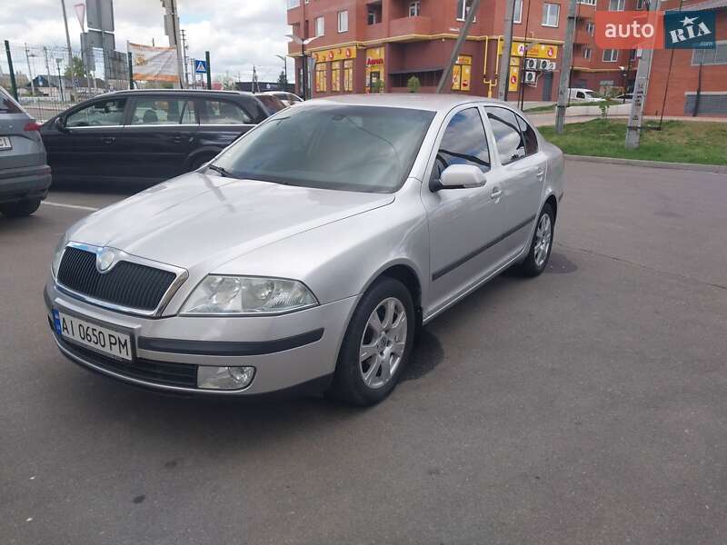 Лифтбек Skoda Octavia 2006 в Борисполе