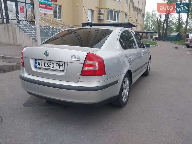 Лифтбек Skoda Octavia 2006 в Борисполе