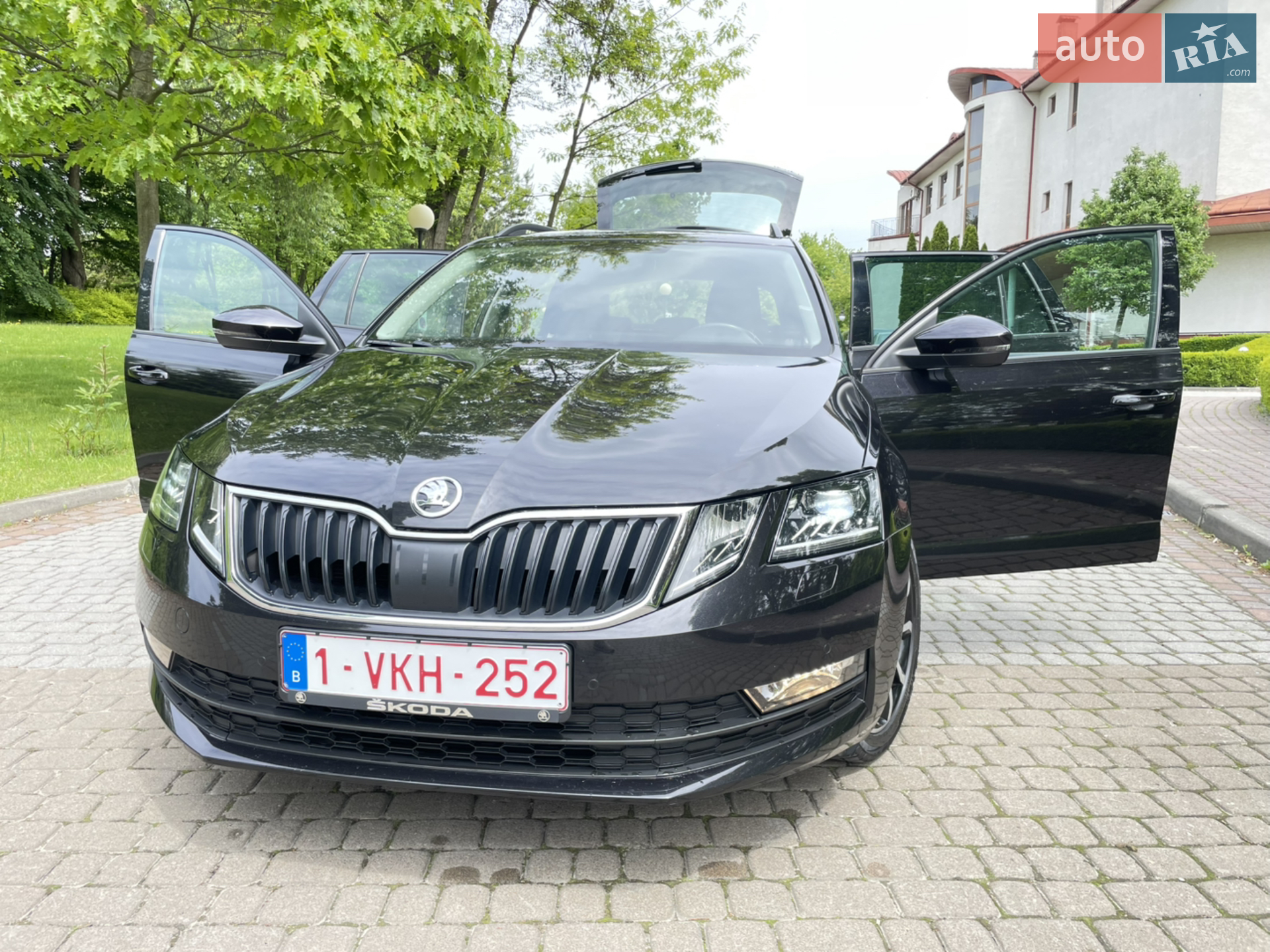 2019 Skoda Octavia - фото 1