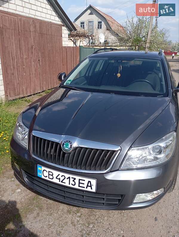 Універсал Skoda Octavia 2012 в 